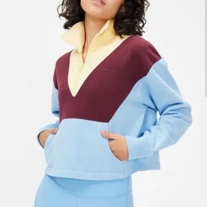 OUTDOOR VOICES Pickup 1/2 Zip Cropped Sweatshirt Colorblock Shiraz/Buttermilk